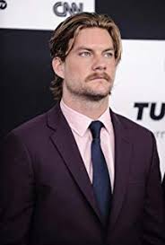 How tall is Jake Weary?